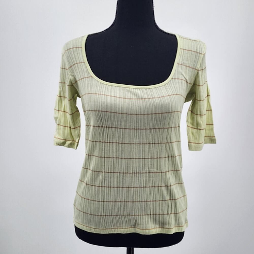 VINCE Wide Scoop Neck Fitted Ribbed Tee in Green NWT Size M